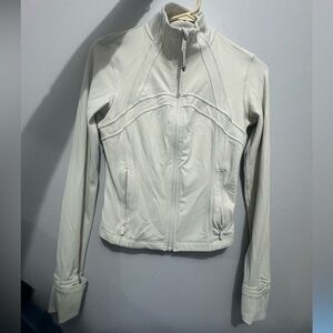 LULULEMON CROPPED DEFINE JACKET